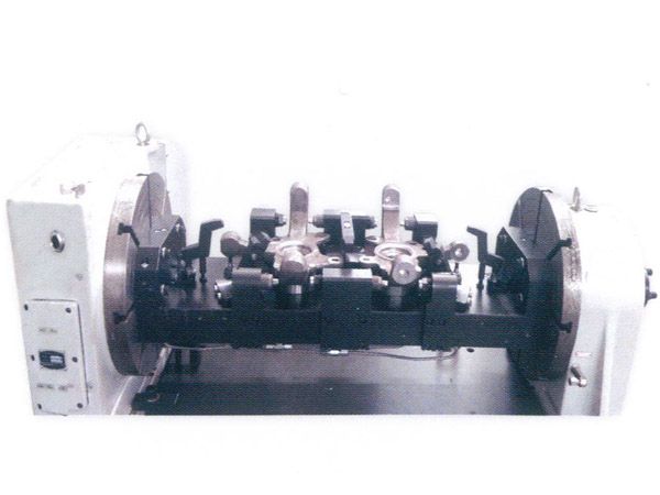 轉曏節(jie)四軸液壓(ya)裌具(ju)